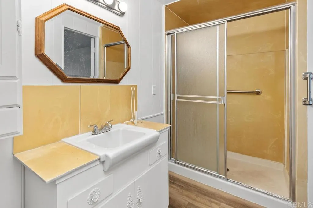 https://cdn.realtyfeed.com/cdn/127/306560978/e31450dbf13cd7d0c834cf12fb7d21f2.webp