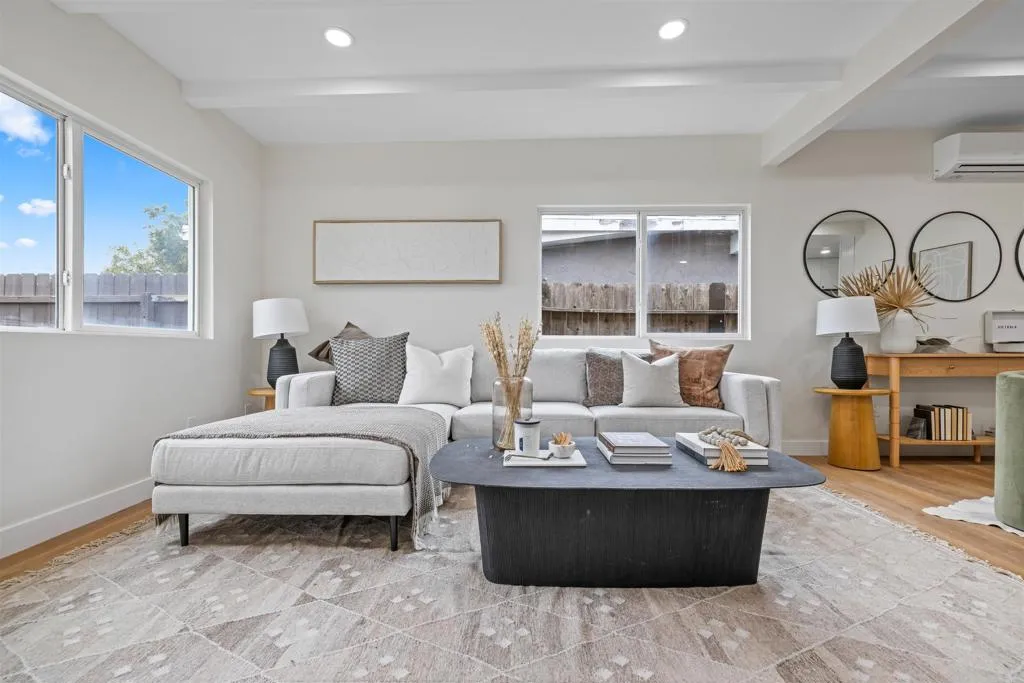 https://cdn.realtyfeed.com/cdn/127/306560980/20e28b34f9b4e55fb78019667459e184.webp