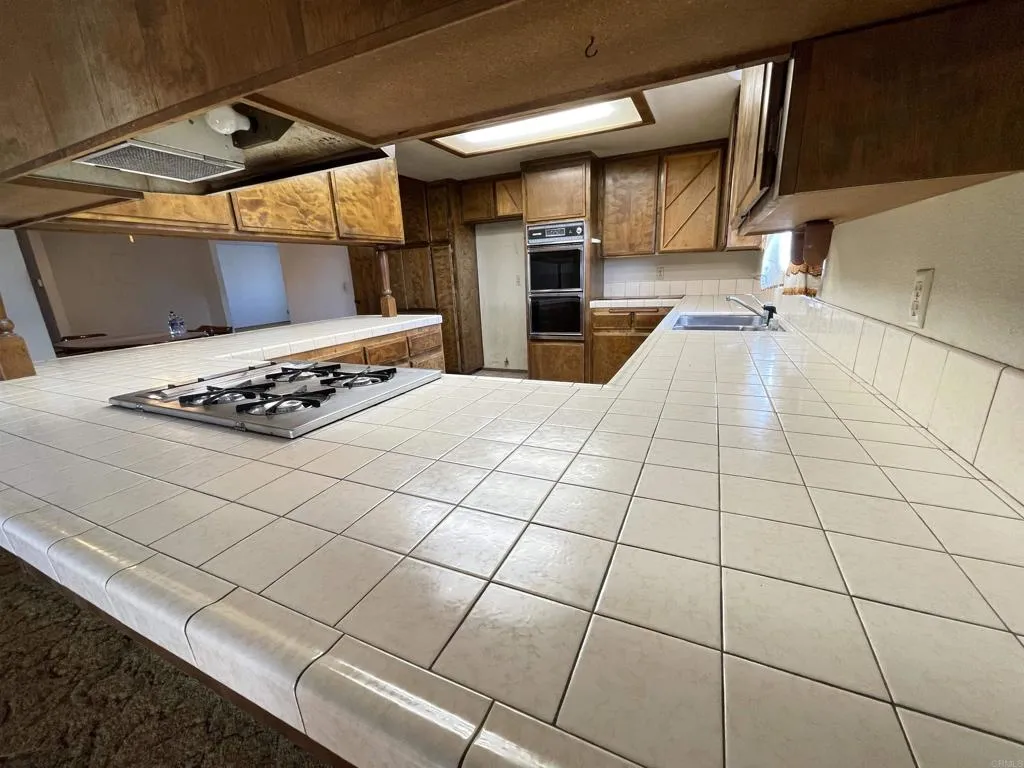 https://cdn.realtyfeed.com/cdn/127/306560981/07b4716df66cdbb3c29785b3906365d9.webp