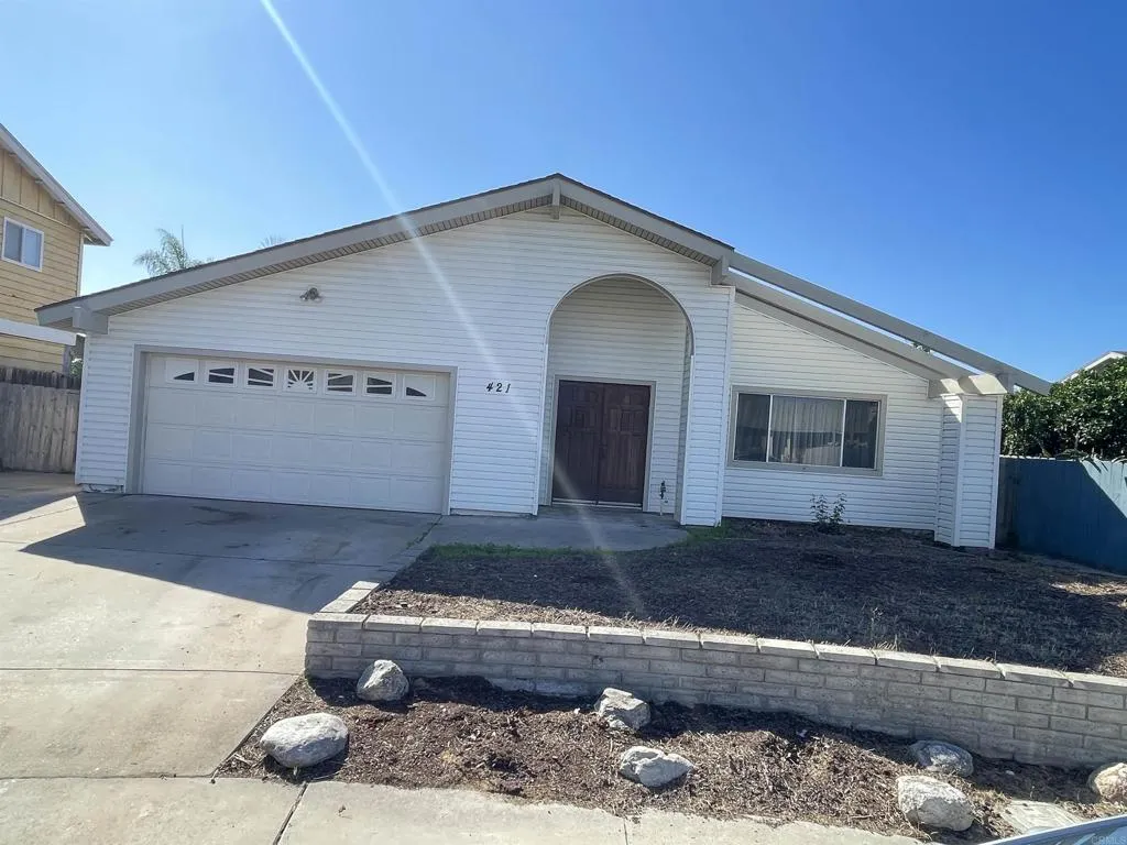 https://cdn.realtyfeed.com/cdn/127/306560981/d8a25cf221ca1c63f814b345a3a4e245.webp