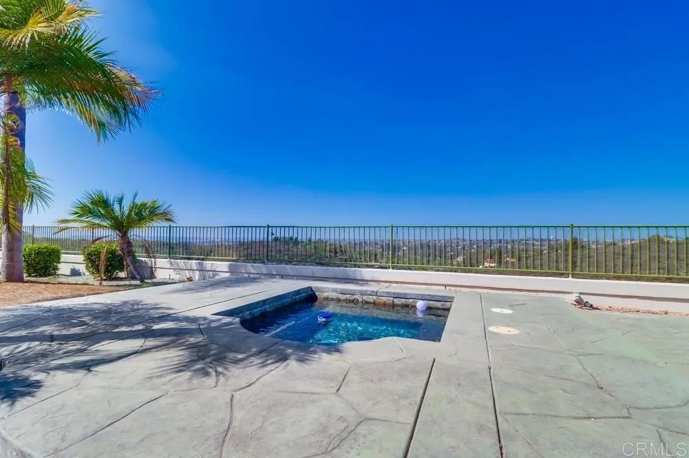 https://cdn.realtyfeed.com/cdn/127/306561026/292920fac3d8f97e4b2598fd91fddcfb.webp