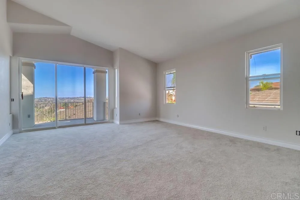 https://cdn.realtyfeed.com/cdn/127/306561026/734dd9b49a0fb74c3f131f3641df5200.webp