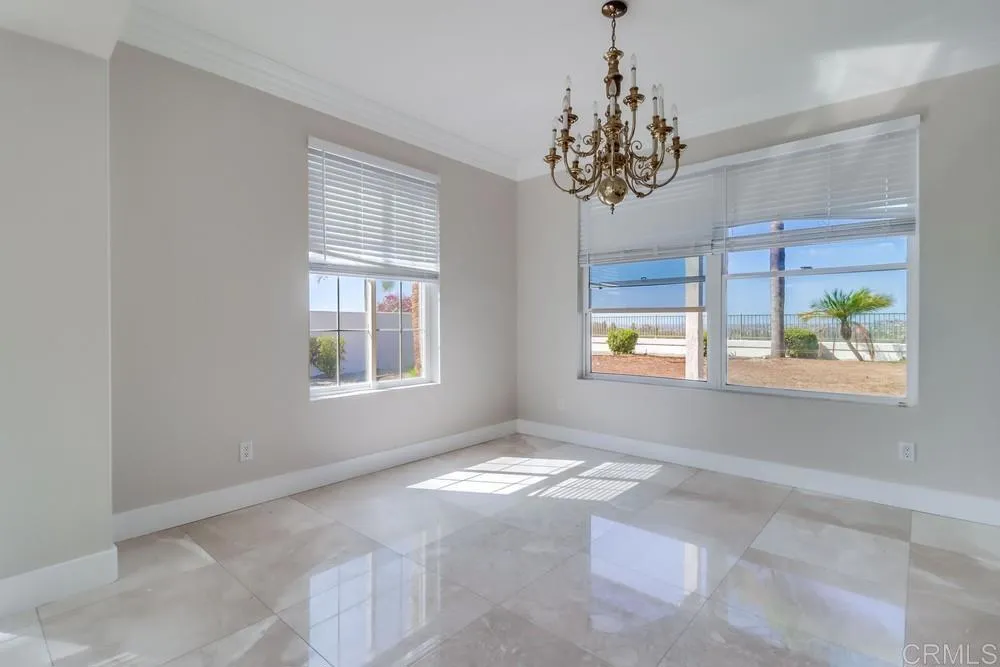 https://cdn.realtyfeed.com/cdn/127/306561026/8753d560e7a0e7bc5fbbd0c6721ab0b7.webp