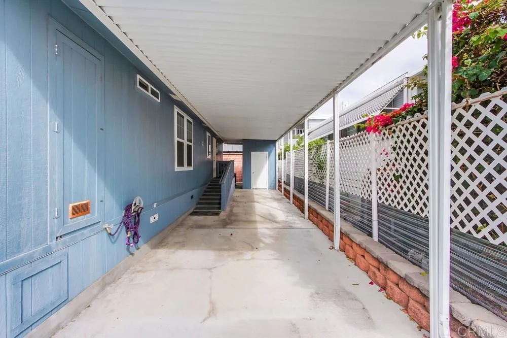 https://cdn.realtyfeed.com/cdn/127/306561089/566a8fe042541f0f7cb4d4346ac5752f.webp