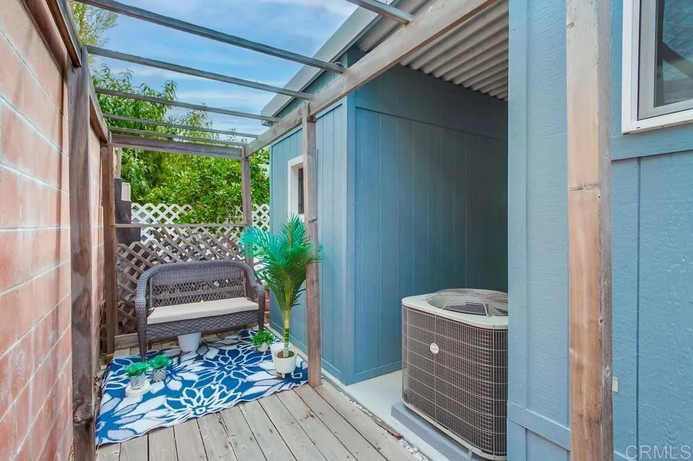https://cdn.realtyfeed.com/cdn/127/306561089/ac270938a7d5ae151757c5e1531db3dd.webp