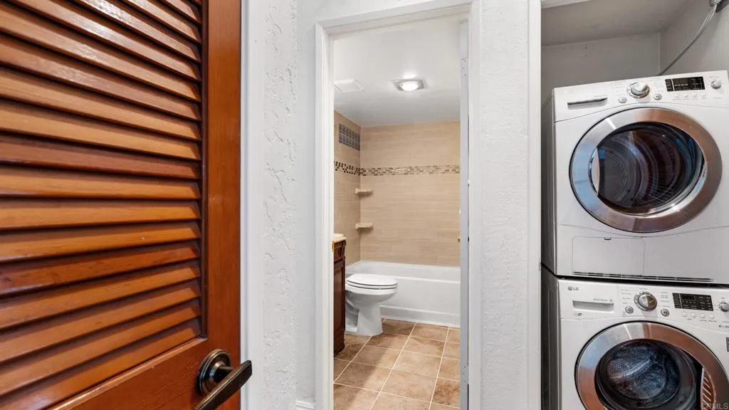 https://cdn.realtyfeed.com/cdn/127/306561112/6db95e1f81f70828e24ccc25eff66b0e.webp
