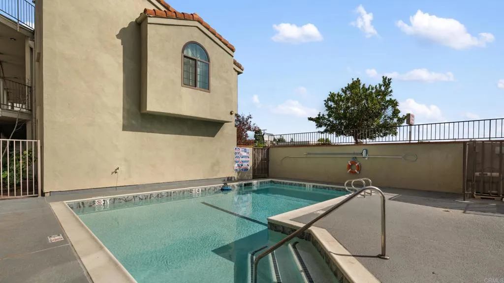 https://cdn.realtyfeed.com/cdn/127/306561112/a8622684eaa933e77be8f2d5f5d92a4f.webp