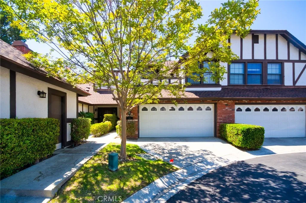 Anaheim Hills, CA 92807