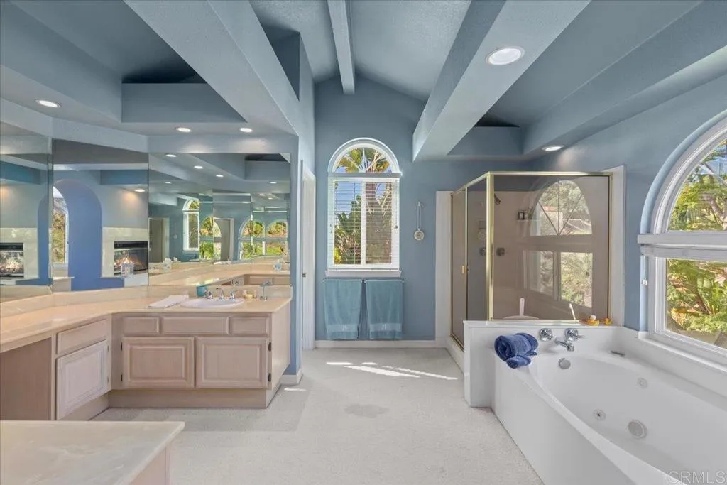 https://cdn.realtyfeed.com/cdn/127/306561198/239a81a7a0003c97228f15785047f09a.webp