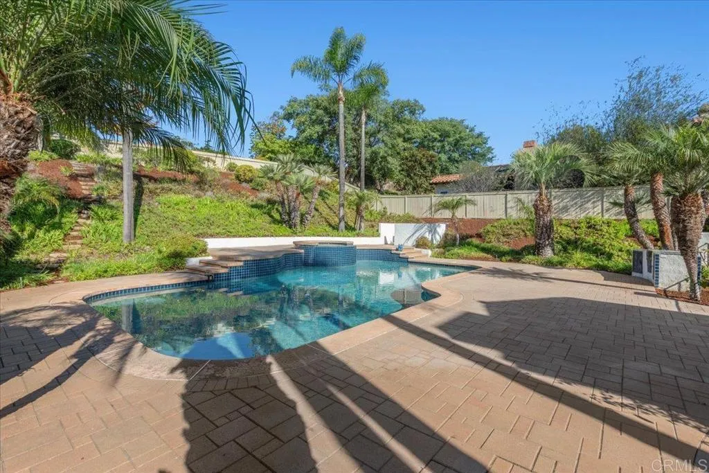 https://cdn.realtyfeed.com/cdn/127/306561198/7be6294617a16835f80c73b96e745526.webp