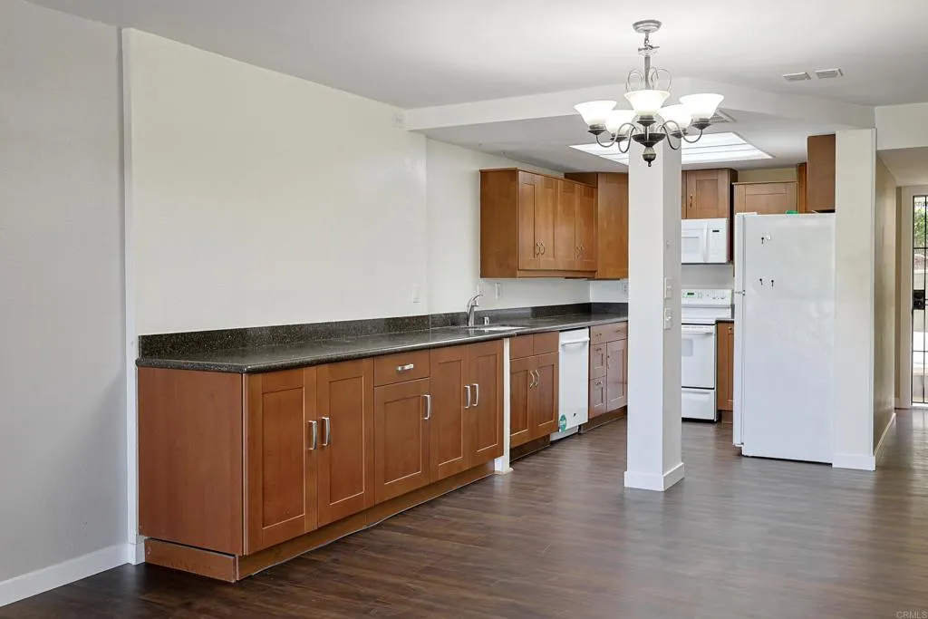 Photo #10: PTP2507653 Listing: Photo #10