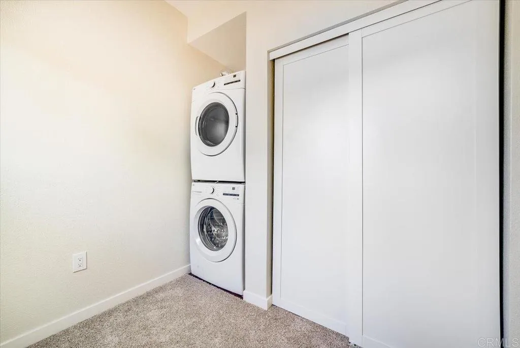 https://cdn.realtyfeed.com/cdn/127/306561283/817c30d9a78b3a24d2971d915f206c0d.webp