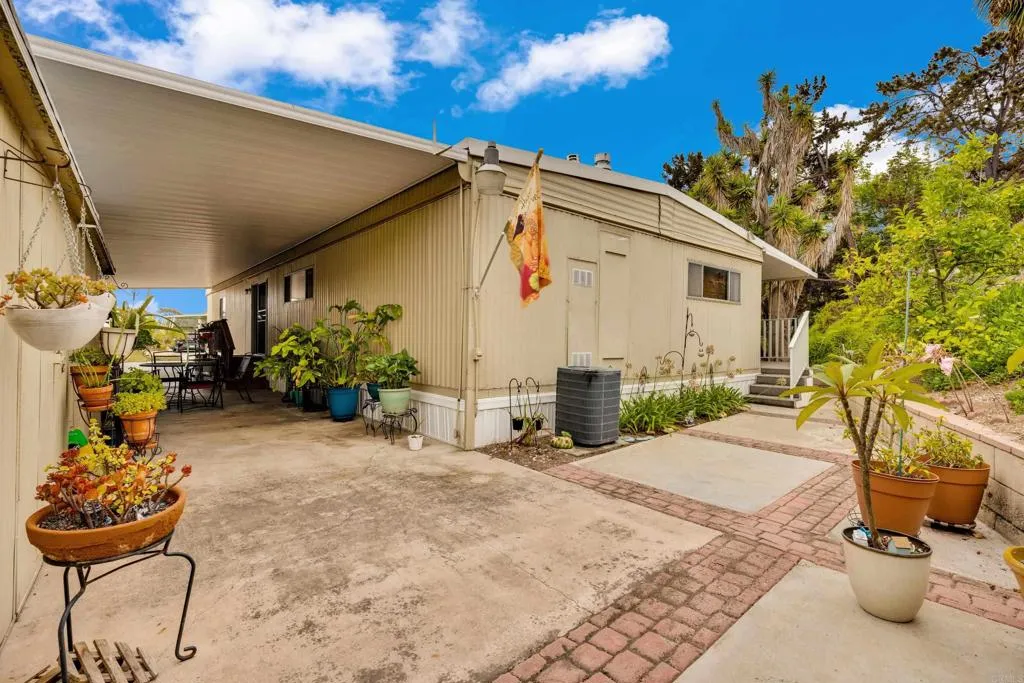 https://cdn.realtyfeed.com/cdn/127/306561341/020a3a123b71fc3195d59356f662c58c.webp
