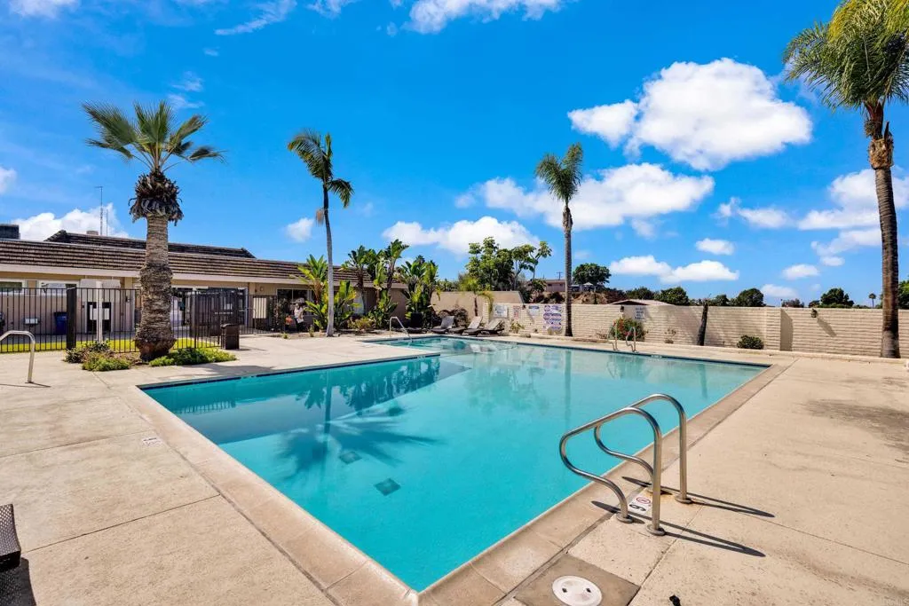 https://cdn.realtyfeed.com/cdn/127/306561341/bb3a0b01d82f764c3c614bc6c4d8bd64.webp