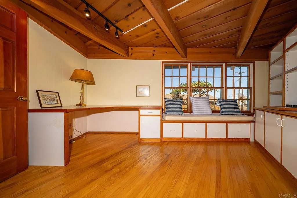 https://cdn.realtyfeed.com/cdn/127/306561362/008c1ce712898378076c6812cfc1912b.webp