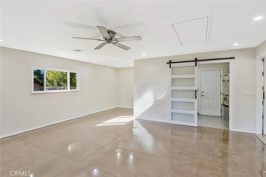 https://cdn.realtyfeed.com/cdn/127/306561376/15f69639d553902e8d79b91c8c2f7cad.webp