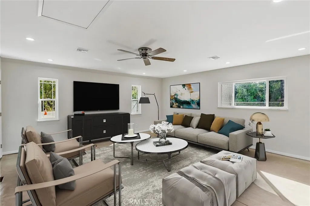 https://cdn.realtyfeed.com/cdn/127/306561376/6cc143c9c2a55635872599ce6d5f8c7b.webp