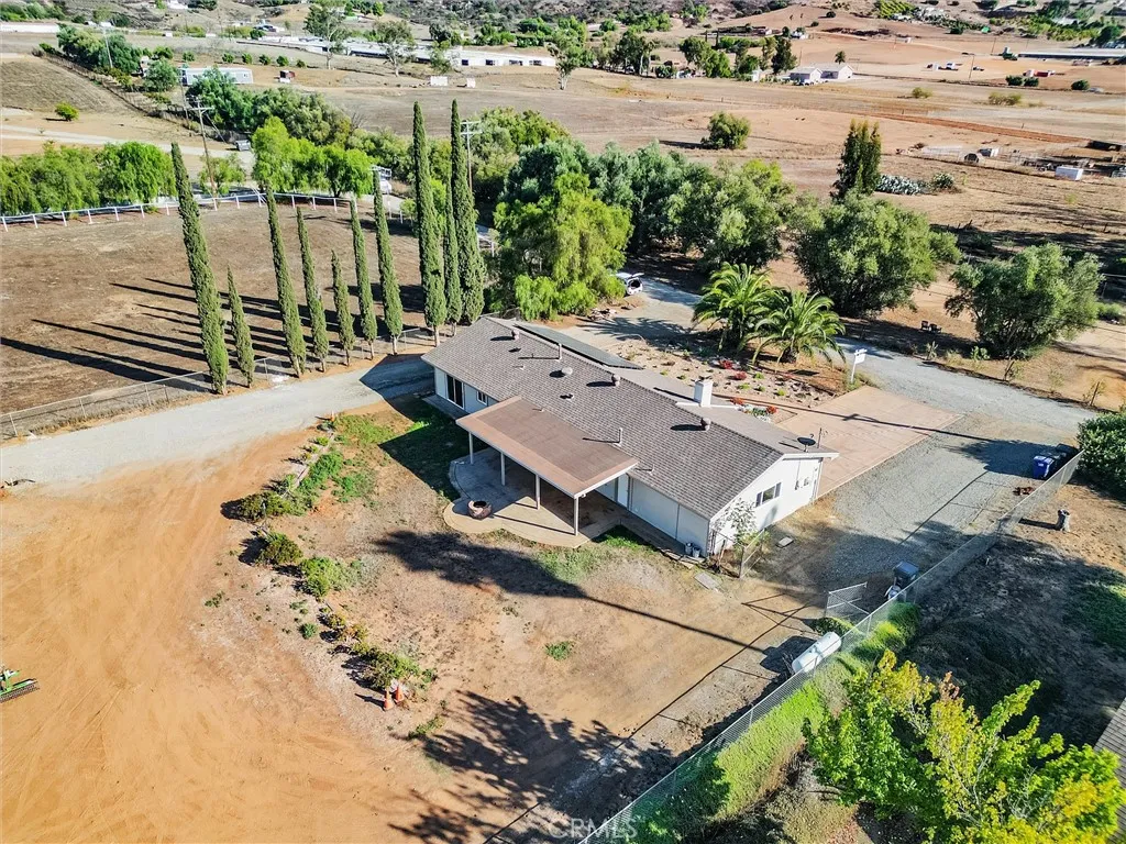 https://cdn.realtyfeed.com/cdn/127/306561376/ae833ca91ba29d0e9430b74aa1535218.webp
