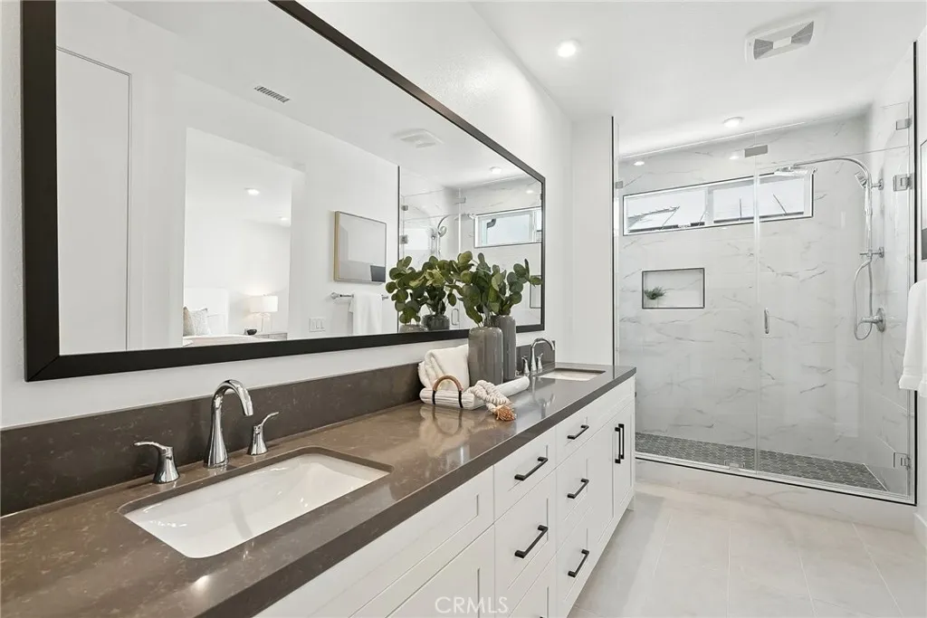https://cdn.realtyfeed.com/cdn/127/306561403/9be2bb5460586fa43b9b8ff9bf977d90.webp