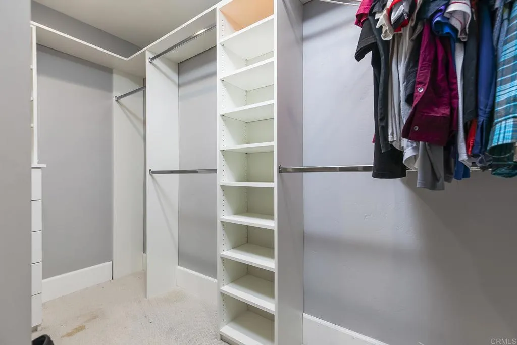 https://cdn.realtyfeed.com/cdn/127/306561417/13d9026436a6a08681aa05c3e1a89dd7.webp