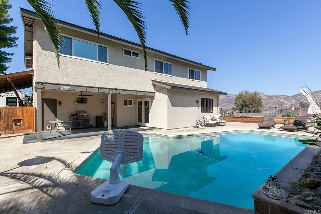 https://cdn.realtyfeed.com/cdn/127/306561417/4d2c15e1a5a61131ebcaef94181c1bbd.webp