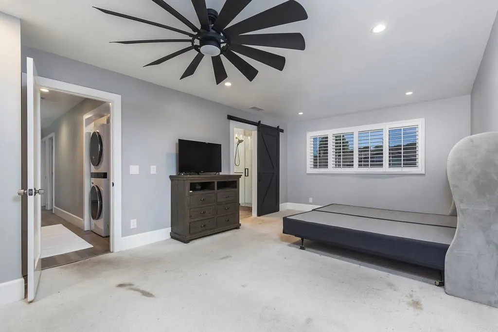 https://cdn.realtyfeed.com/cdn/127/306561417/93672cc67fd1a7e8195e6785b5db250a.webp