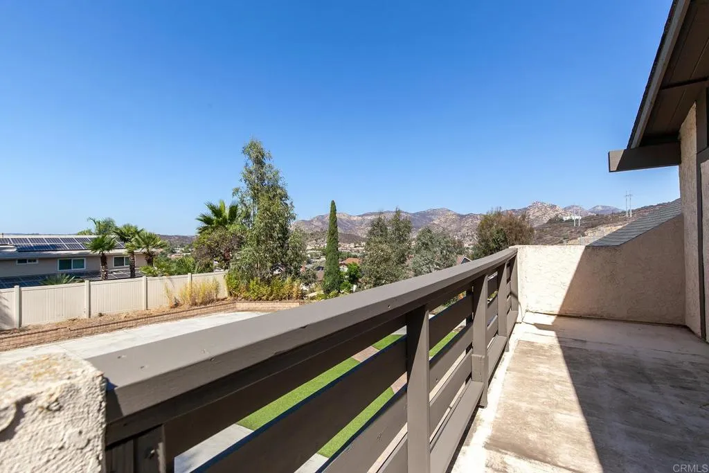 https://cdn.realtyfeed.com/cdn/127/306561417/94f91306bb0d1846bdb1b5184578e94e.webp