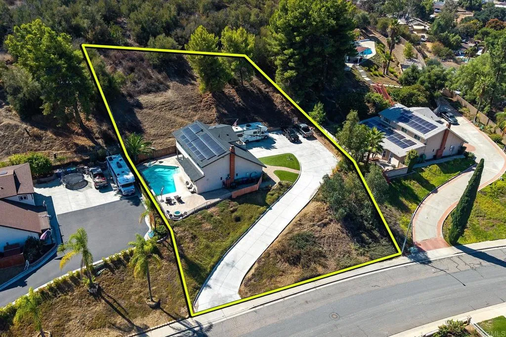 https://cdn.realtyfeed.com/cdn/127/306561417/c09161defa0cef1be419fb1ec3b11f7e.webp