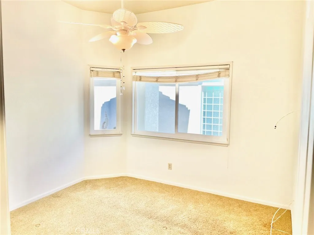 https://cdn.realtyfeed.com/cdn/127/306561447/06b479a208681b4507a7991e7d19d1e2.webp
