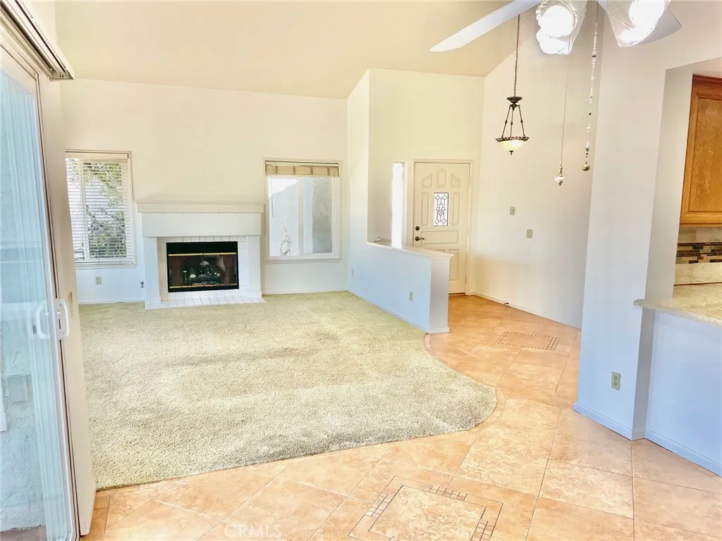https://cdn.realtyfeed.com/cdn/127/306561447/170da847822d5fe993b9e36a6e8389c0.webp