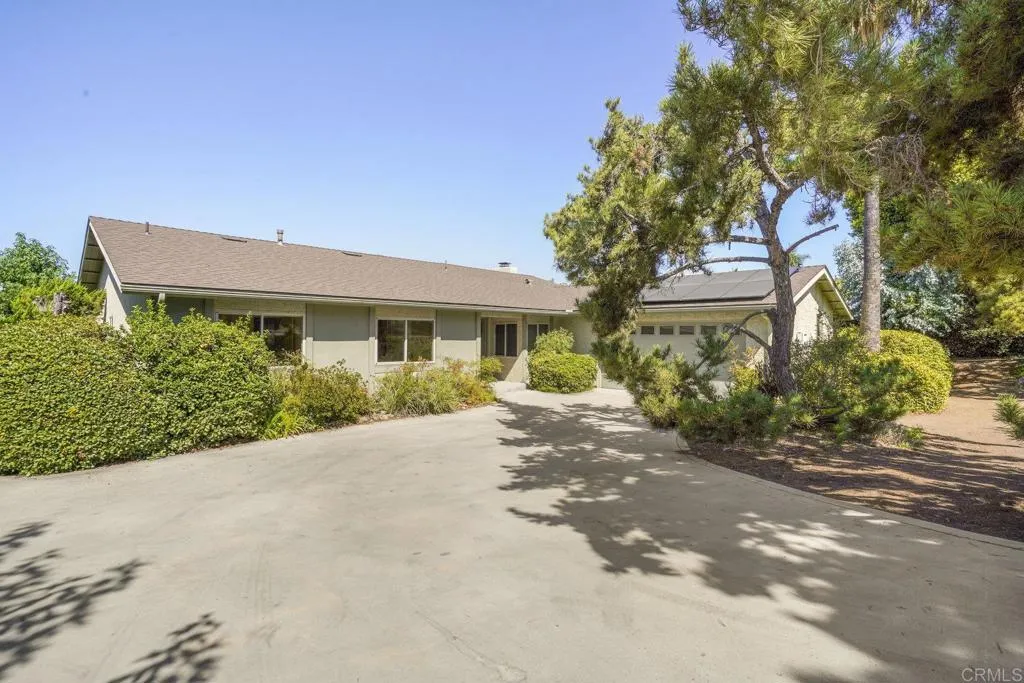 https://cdn.realtyfeed.com/cdn/127/306561491/6943d7672c4d65bb9430b37b594e9b13.webp