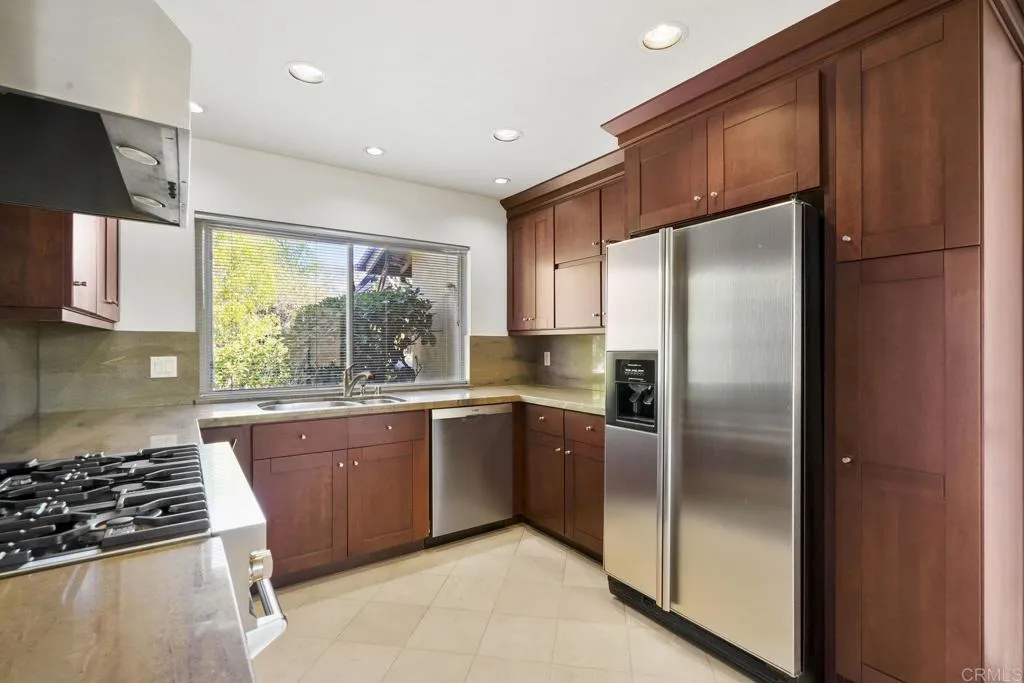 https://cdn.realtyfeed.com/cdn/127/306561491/973577d6f6ffacf9a1b3ced689d2b8c4.webp