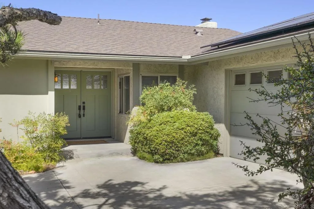 https://cdn.realtyfeed.com/cdn/127/306561491/a4074bfaf74c8d02aa5cb2eb900be9aa.webp