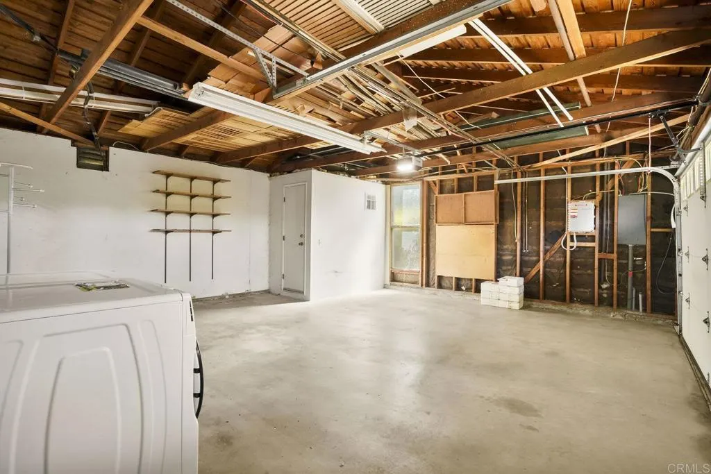 https://cdn.realtyfeed.com/cdn/127/306561491/c04810d32391d9849582d956f2f46d37.webp