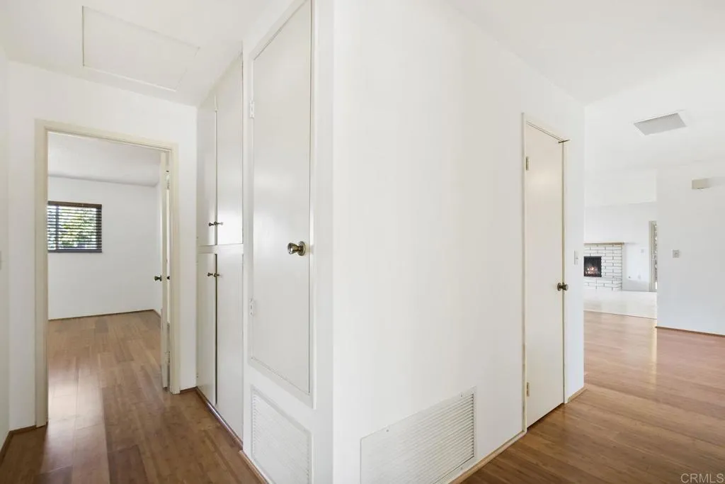 https://cdn.realtyfeed.com/cdn/127/306561491/dd60986003592f0027b7ee19092e9262.webp