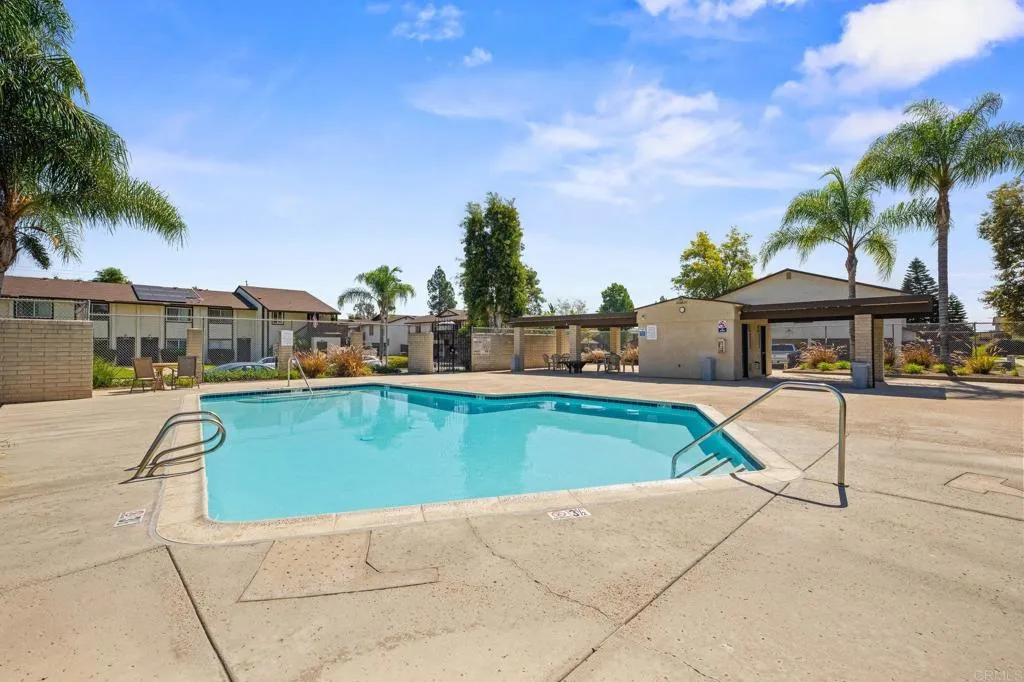 https://cdn.realtyfeed.com/cdn/127/306561570/26a1df933694a29403759aa5bb225c59.webp