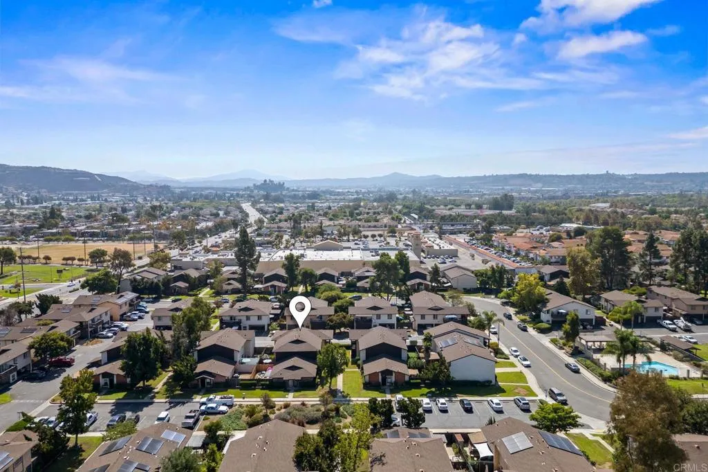 https://cdn.realtyfeed.com/cdn/127/306561570/2cfc40264713160272ef1a0af8e7e931.webp