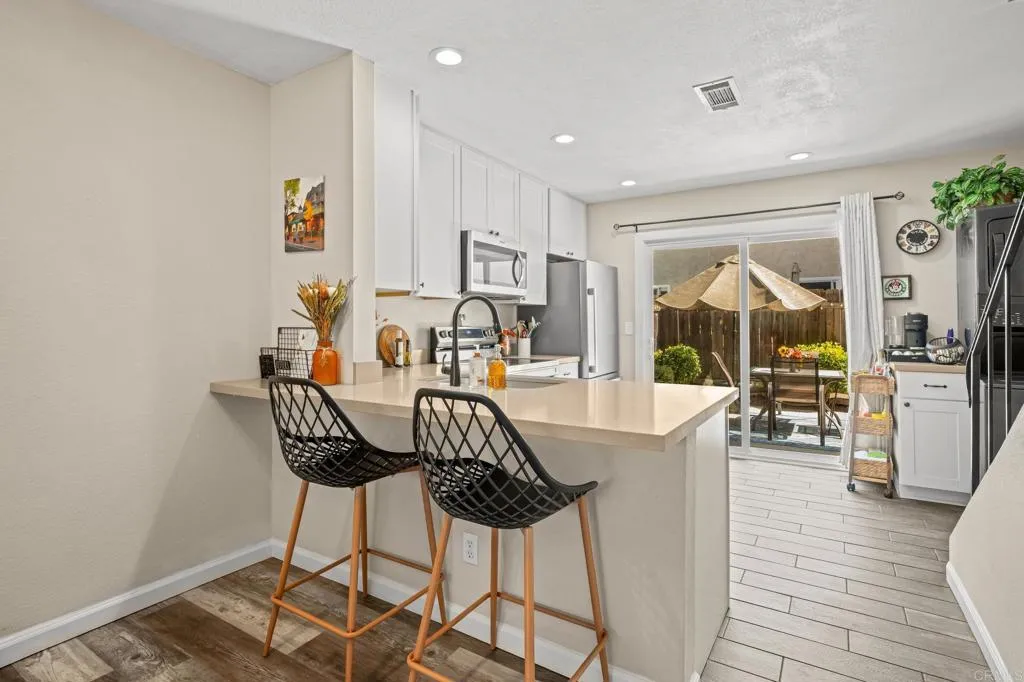 https://cdn.realtyfeed.com/cdn/127/306561570/b21c556a10b359e8214357133343ec3a.webp