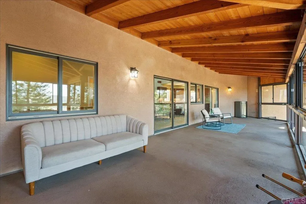 https://cdn.realtyfeed.com/cdn/127/306561671/2ec5eb5a29a8df708d8c3875adbf929b.webp