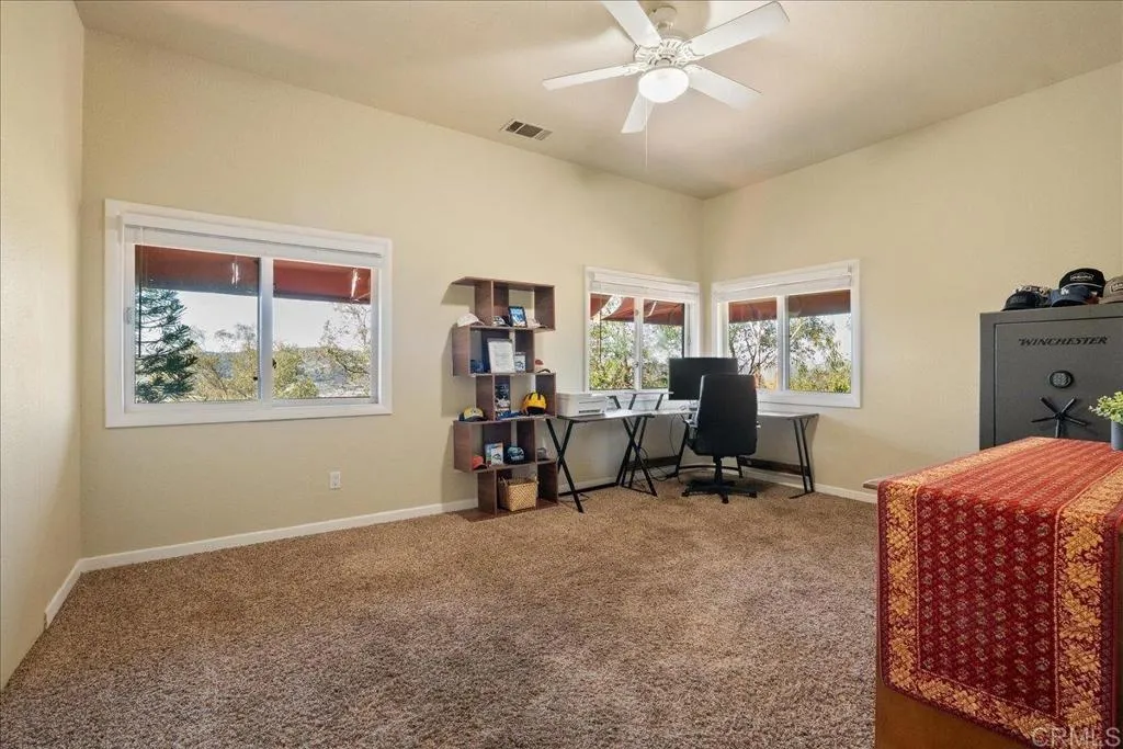https://cdn.realtyfeed.com/cdn/127/306561671/dc35282c7ba2e8b2ccc53b86a757215e.webp