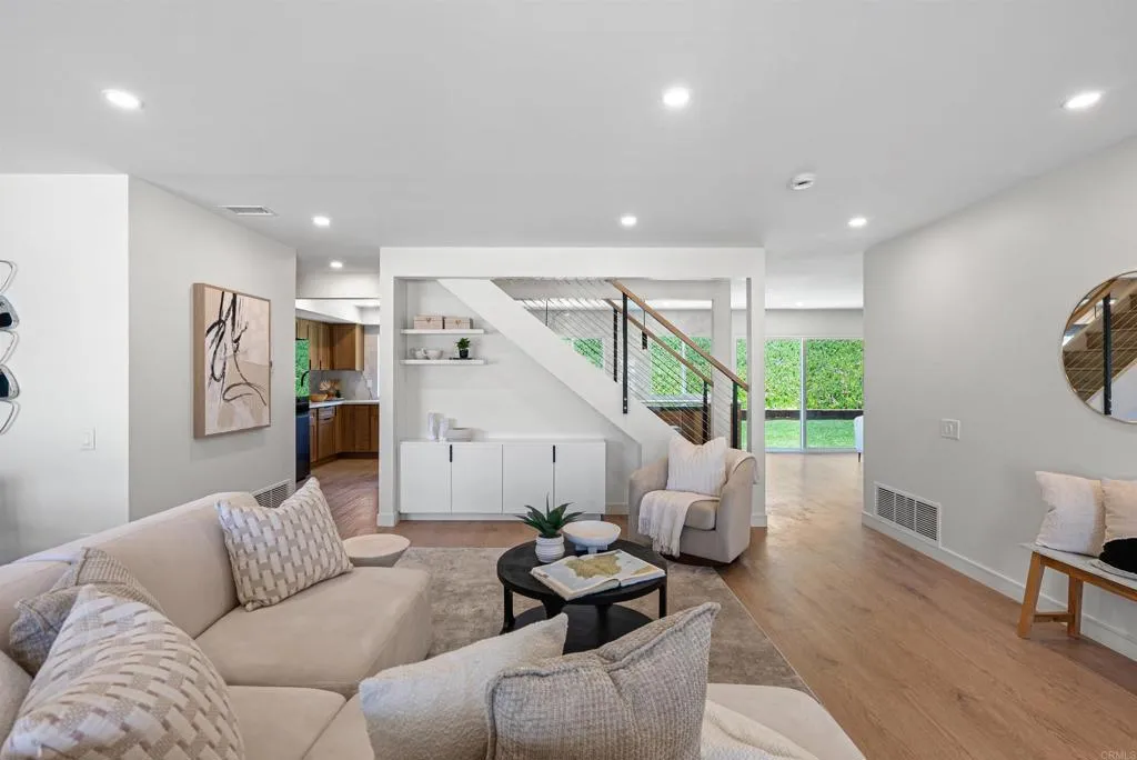 https://cdn.realtyfeed.com/cdn/127/306561676/8e3f64084cc23e4e1f2a7fc721db6a3a.webp