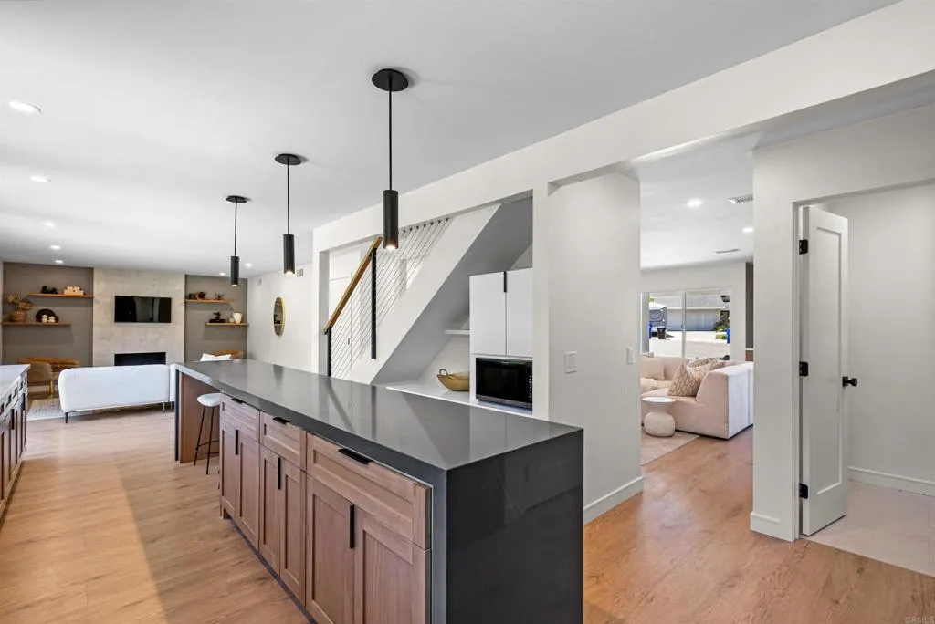 https://cdn.realtyfeed.com/cdn/127/306561676/b2a5a31b5bc6c5734134f64ad4e4d631.webp