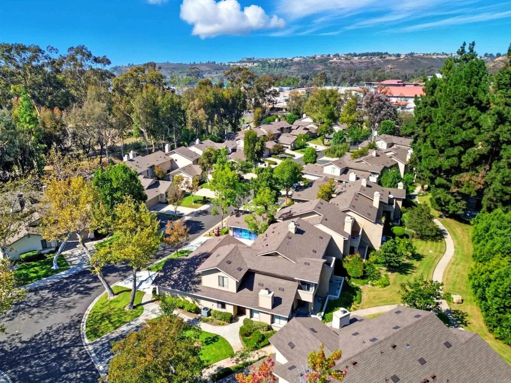 https://cdn.realtyfeed.com/cdn/127/306561685/ee8a3e8a796a9369cbabe16c4eaee5d5.webp