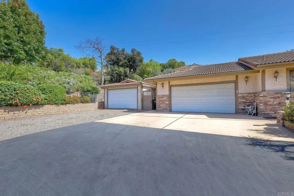 https://cdn.realtyfeed.com/cdn/127/306561724/ab707582ed7a52349329c473d92fe7dd.webp