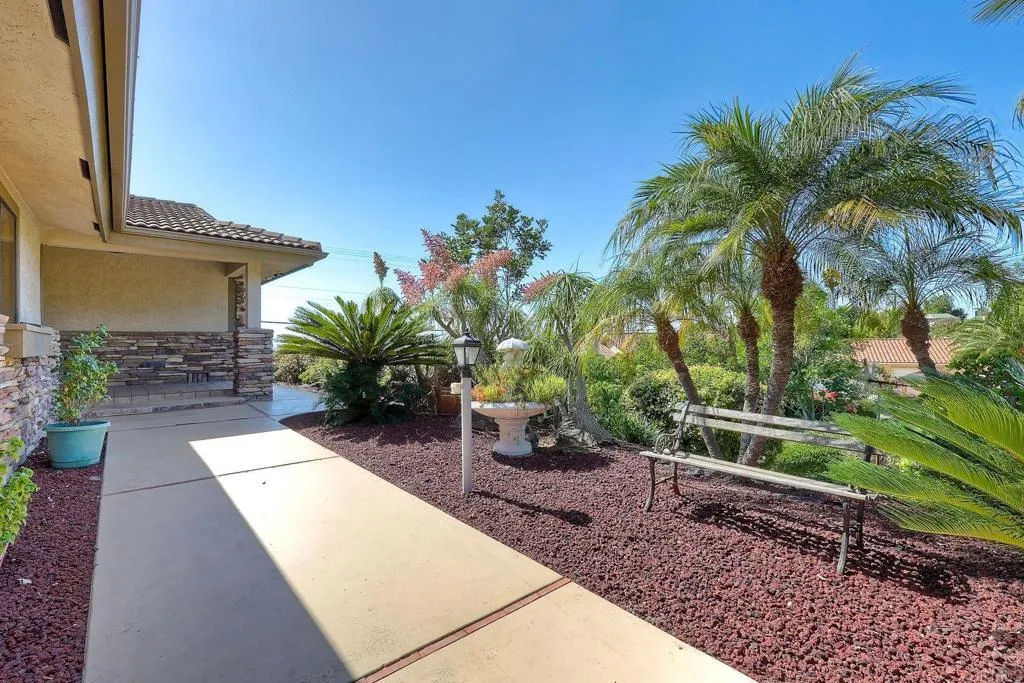 https://cdn.realtyfeed.com/cdn/127/306561724/e8fc219b7ad24128559358e6ded83f5f.webp