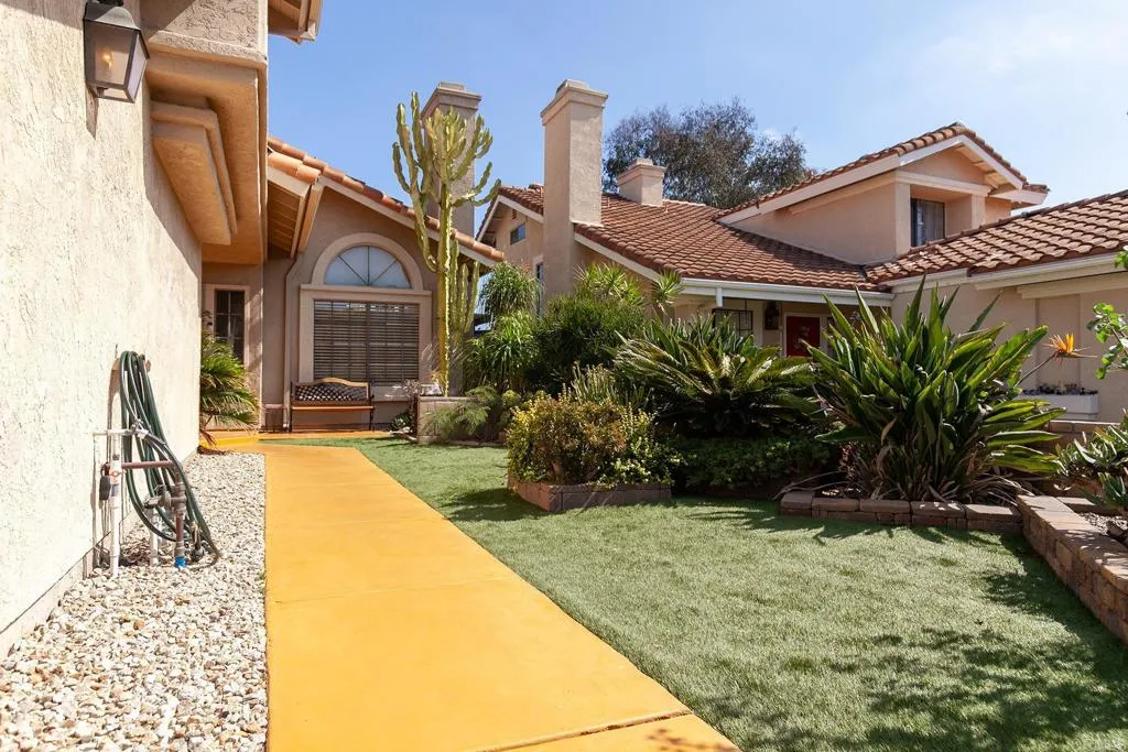 https://cdn.realtyfeed.com/cdn/127/306561804/8f1747898831011bb455c7a51ef0ff74.webp