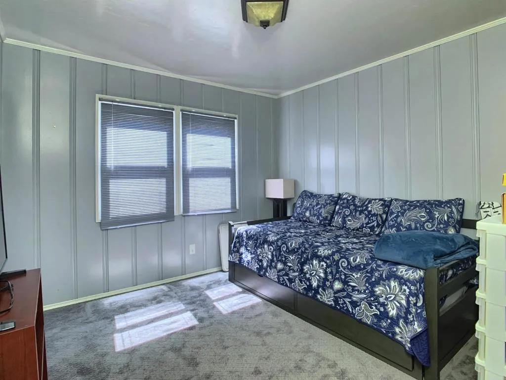 https://cdn.realtyfeed.com/cdn/127/306561862/ced0e55b397fe4688ea4237d67b3d96f.webp