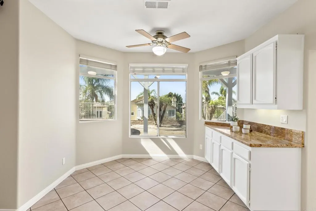 https://cdn.realtyfeed.com/cdn/127/306561886/857a83beb1ac379498e6f94a424e65ee.webp