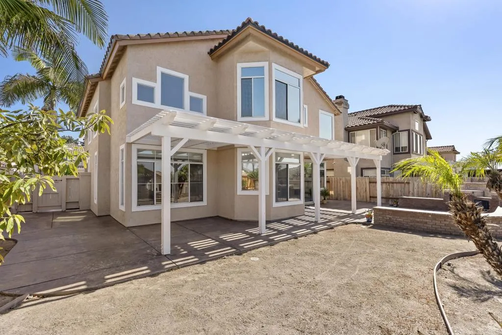 https://cdn.realtyfeed.com/cdn/127/306561886/c756e2eec008e1f1cae167eb667091db.webp