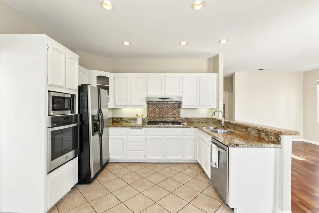 https://cdn.realtyfeed.com/cdn/127/306561886/d79663c1734004b5c7b5c5f547a5ec89.webp